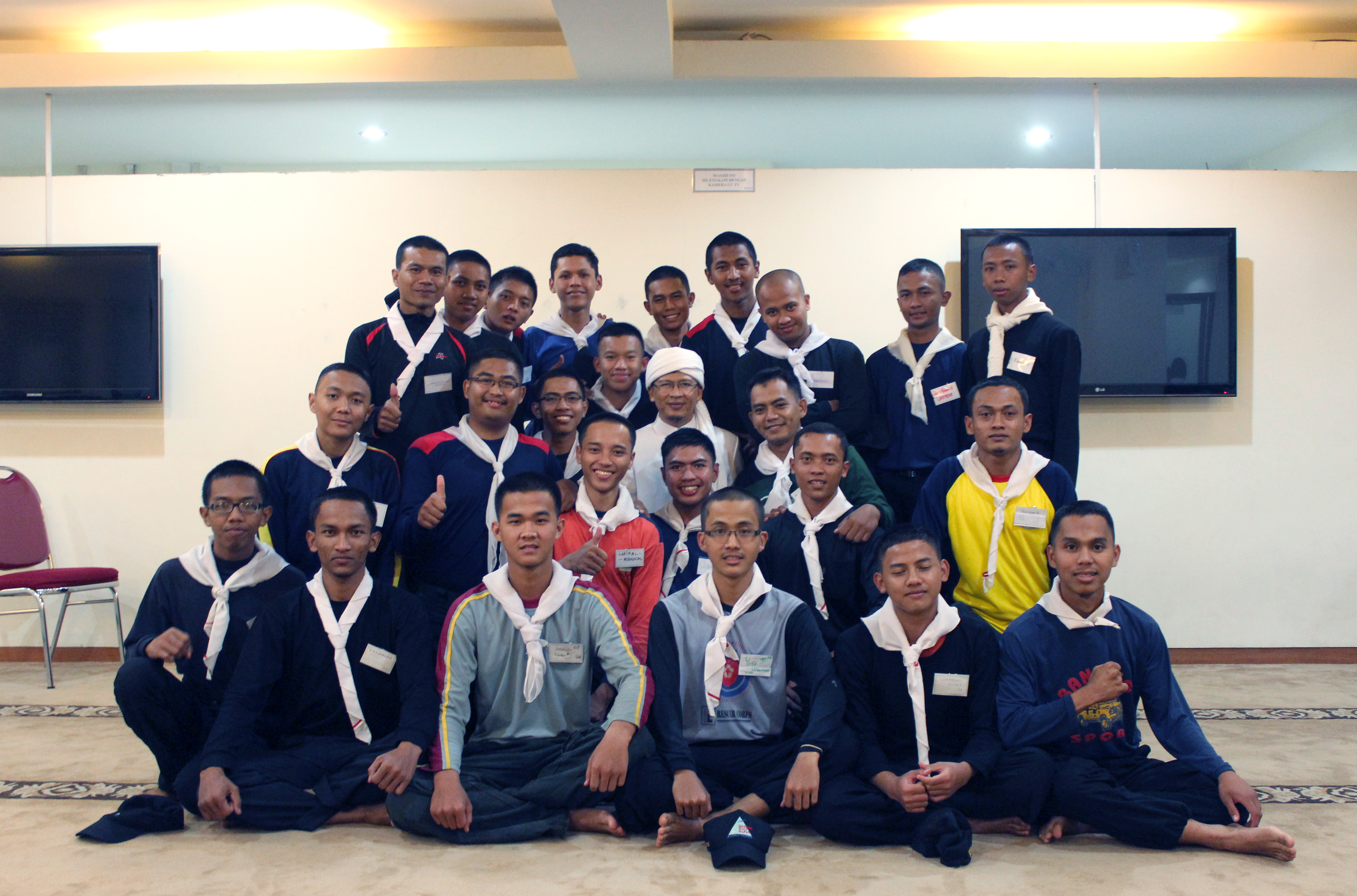 Pendidikan dan Latihan Dasar Santri Siap Guna Daarut Tauhiid (Diklatsar SSG DT)